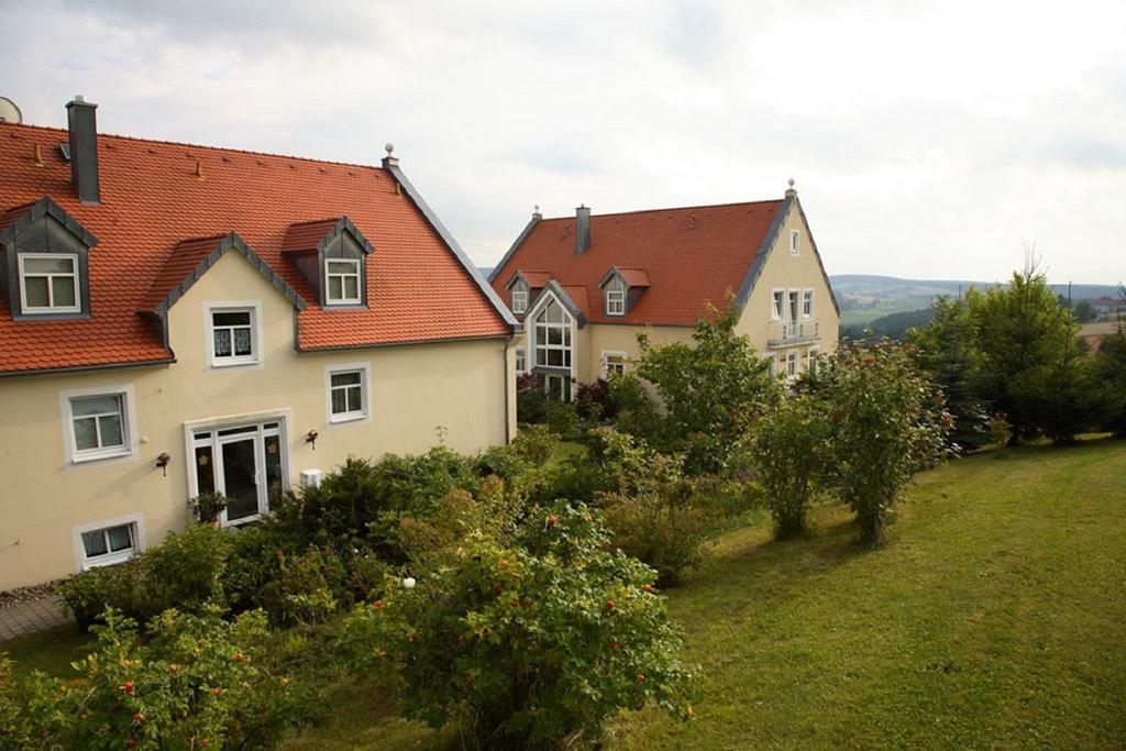 Auszeit - Ihr Sibyllenbad Gaestehaus Neualbenreuth Exteriör bild