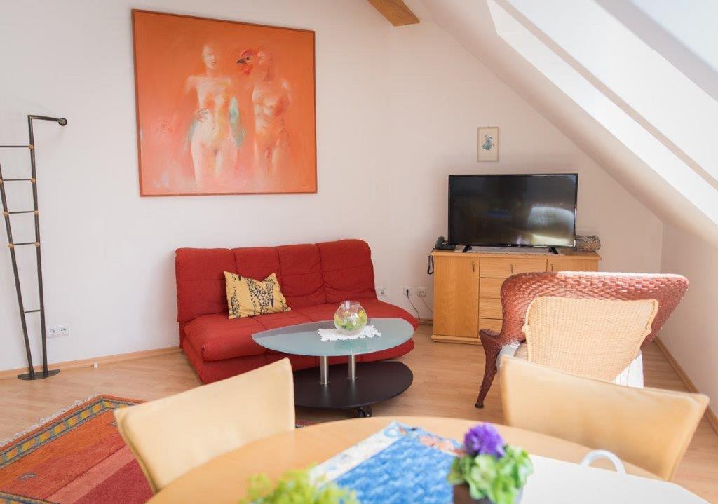 Auszeit - Ihr Sibyllenbad Gaestehaus Neualbenreuth Exteriör bild